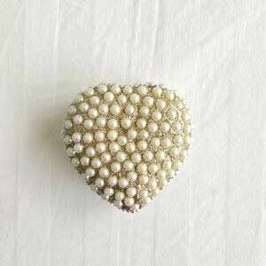 Heart Shaped Pearl White And Gold Glitter Trinket Jewelry Gift Box
